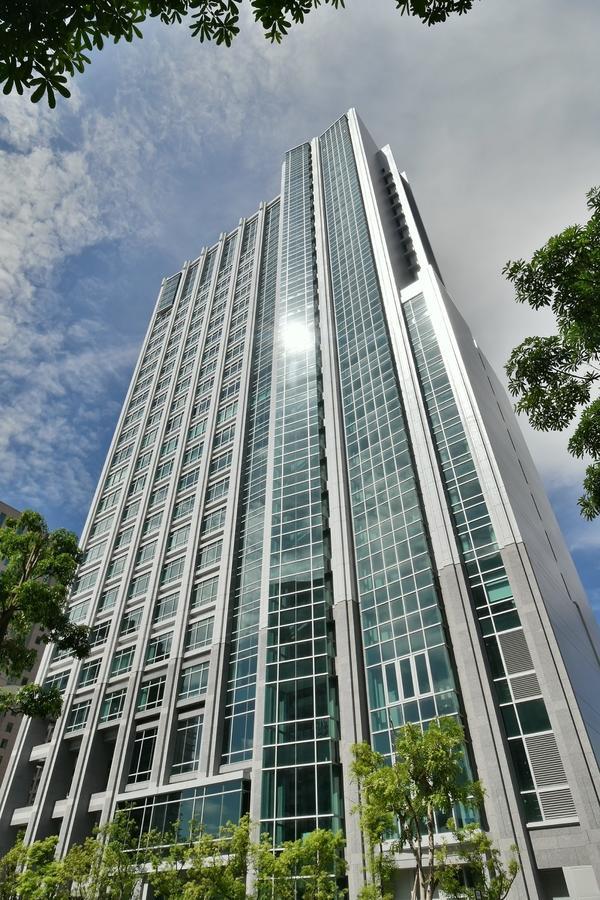 Silks Club Hotel Kaohsiung Exterior photo The building of the National University of Singapore